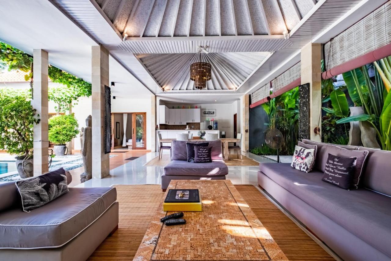 Central Seminyak Villa Martini Bagian luar foto