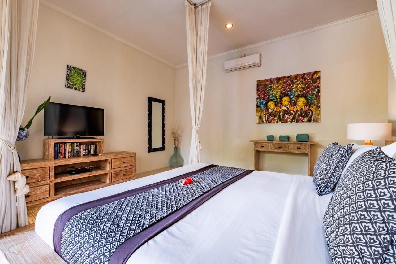Central Seminyak Villa Martini Bagian luar foto